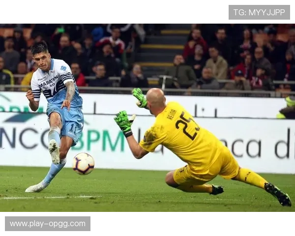 尤文欧冠两连胜,状态回升 尤文欧冠两连胜,状态回升