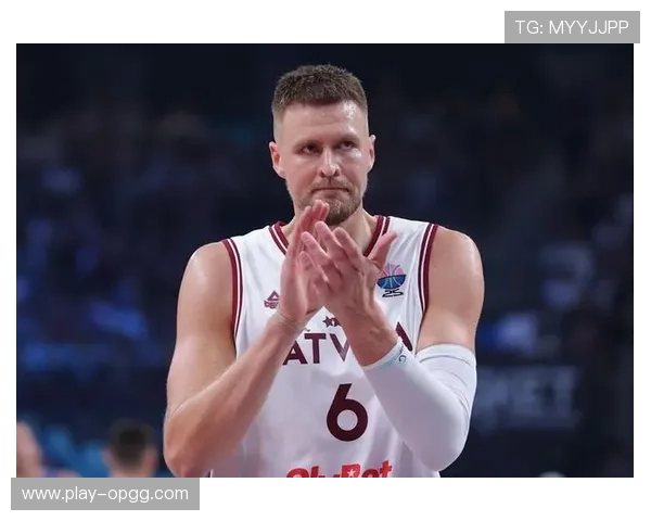 勇士110-121不敌凯尔特人，库里复出但波尔津吉斯状态待观察